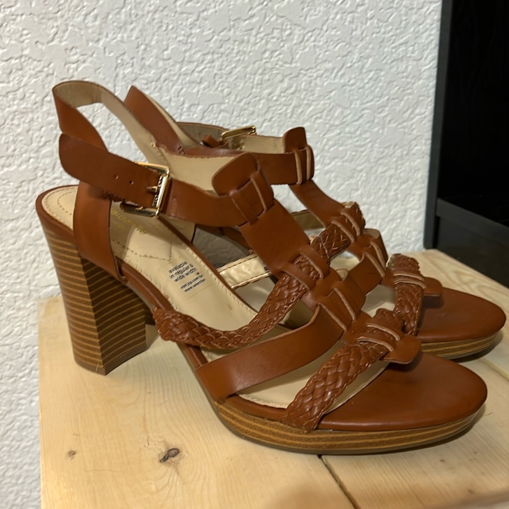 Liz Claiborne heeled sandals